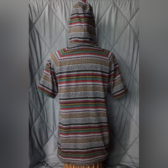 Women's Striped Multi Colored Short Sleeve Hoodie Sweatshirt Beautiful Giant - Picture 2 of 15